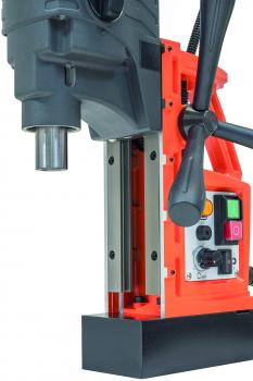 Magnetic drilling and threading machine Bernardo TPC 1000