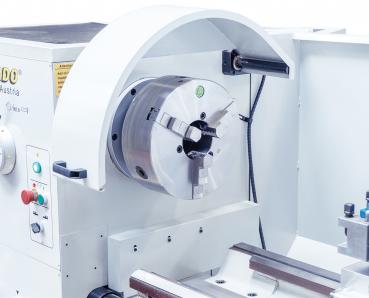 Universal turning lathes with digital readout Bernardo Goliath 660 x 1000