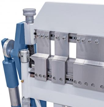 Schwenkbiegemaschine mit segm. Ober-,Unter- und Biegewange Bernardo TB 1270 Flex