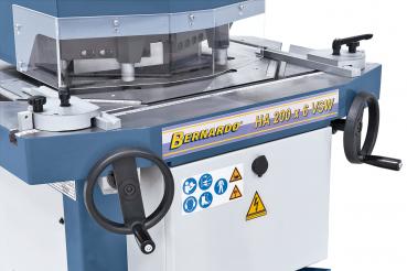 Hydraulische Ausklinkmaschine Bernardo HA 200 x 6 VSW