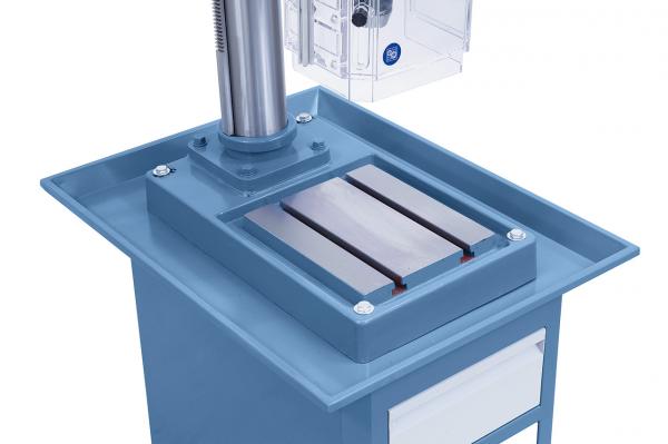 Gearhead bench and column drilling machine Bernardo GHD 25 TN with digital drill depth indication