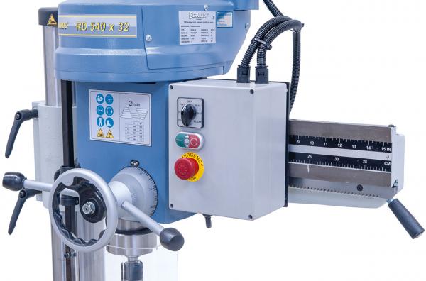 Radial- und Schnellradialbohrmaschine Bernardo RD 540 x 32