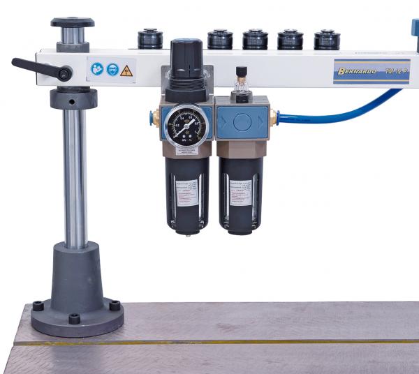 Pneumatische Gewindeschneidmaschine Bernardo TM 12 P / R 1500