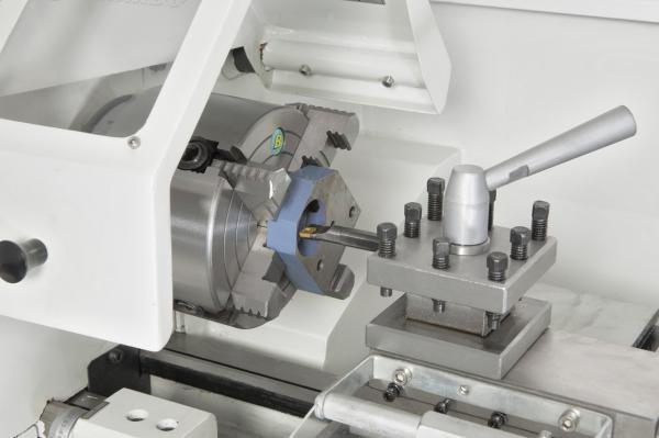 Leit- und Zugspindeldrehmaschine Bernardo Profi 700 Top inkl. 2-Achs-Digitalanzeige