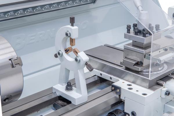 Leit- und Zugspindeldrehmaschine Bernardo Profi 750 Vario / 400 V inkl. 2-Achs Digitalanzeige ES-12 V