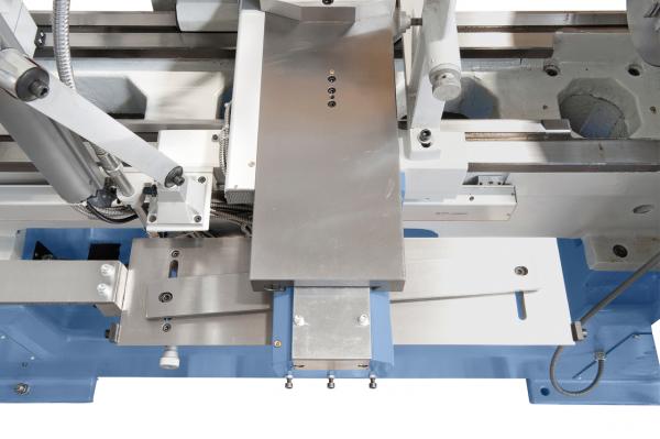Universaldrehmaschine Bernardo Solid 460 x 2000