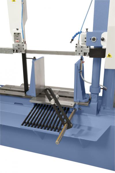 Semi-automatic metal bandsaw Bernardo MSB 810 H