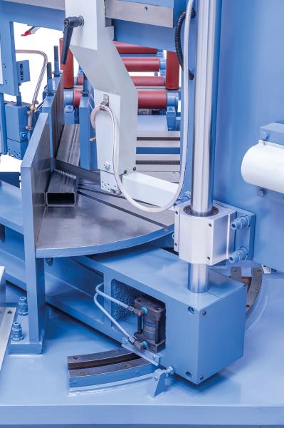 Vollautomatische Metallbandsäge Bernardo BSMG 600 NC