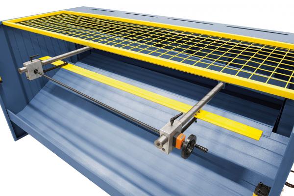 Motorische Tafelscheren Bernardo MTM 1250 x 4 mm