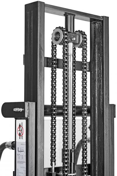 Semi-electric stacker Bernardo EHS 1500 - 2,5