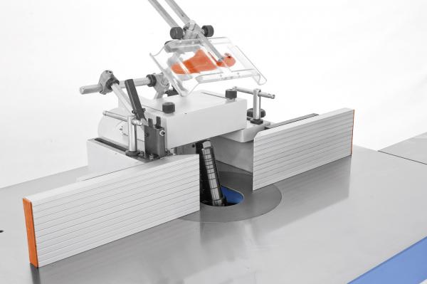 Schwenkspindel-Fräsmaschine Bernardo TS 1300 E